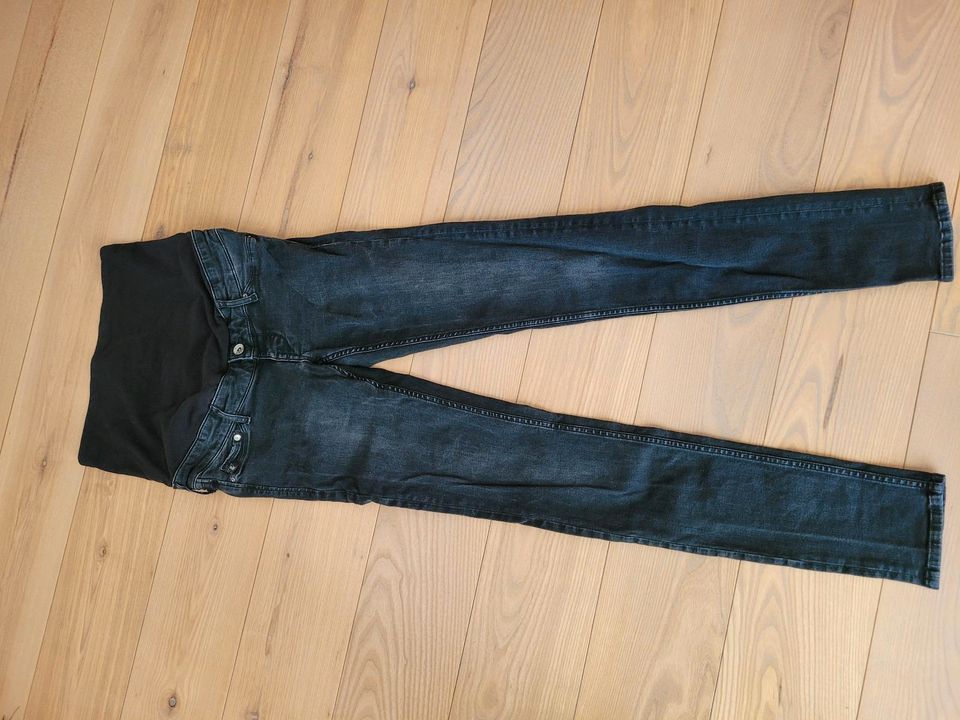 H&M Schwangerschaft Jeans Gr.38 schwarz in Schwabmünchen