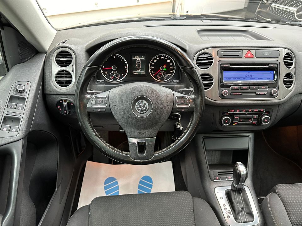 Volkswagen Tiguan 2.0 TDI Team 4Motion / Automatik Pano in Langenhagen