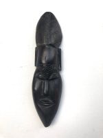 Afrikanische Holzmaske 22 cm - handgeschnitzt Friedrichshain-Kreuzberg - Friedrichshain Vorschau