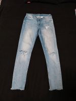 H&M Jeans Skinny Fit, hellblau Gr. 146 (10-11 J.) Baden-Württemberg - Eppingen Vorschau