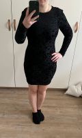 H&M Kleid schwarz mit Glitzer Abendkleid gr. 40 Kreis Pinneberg - Barmstedt Vorschau