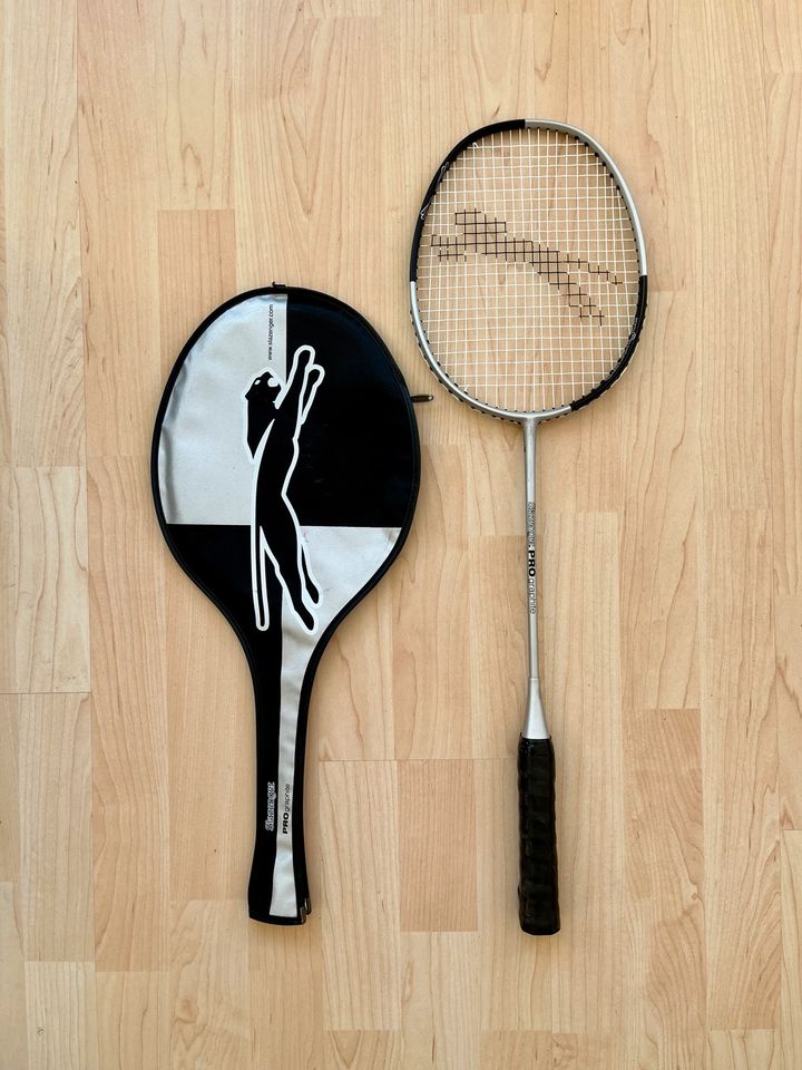 Badmintonschläger Slazenger pro graphite Top wie Neu in Hamburg