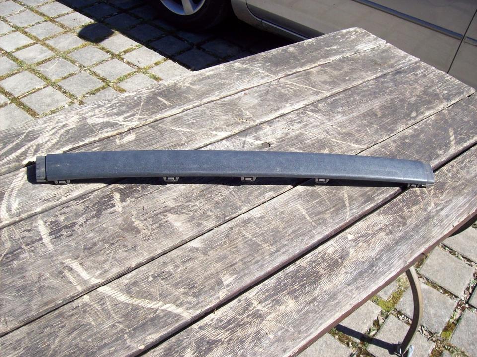 Volvo S60 Stoßstange Zierleiste Abdeckung Mitte vorne 9484229 in Kolbermoor