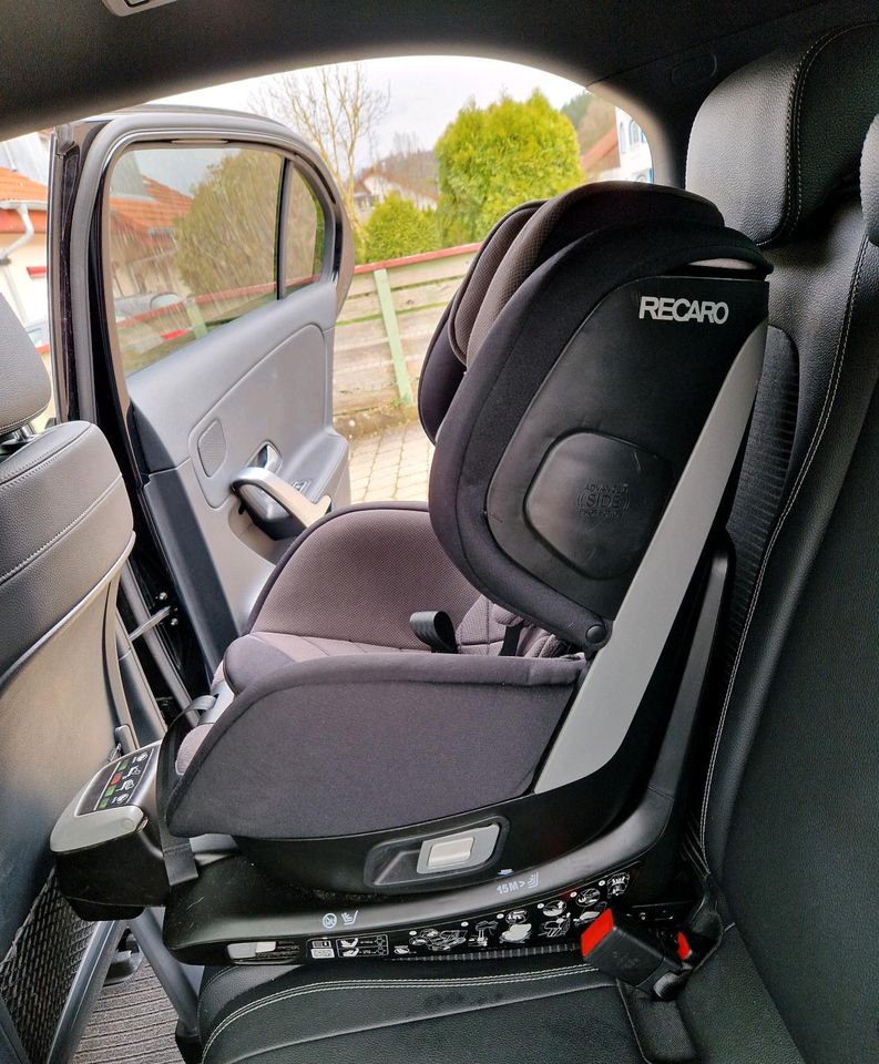 Recaro Zero 1 Reboarder Kindersitz mit Isofix in Gaildorf