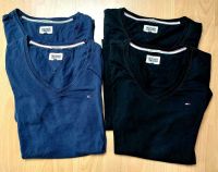 T-Shirt Packet Hilfiger (Größe M) - 4 Stück (2x Blau, 2x Schwarz) Nordrhein-Westfalen - Krefeld Vorschau