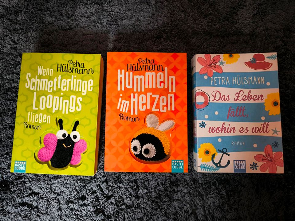 3 Taschenbücher Petra Hülsmann (Paketpreis) in Baiersdorf