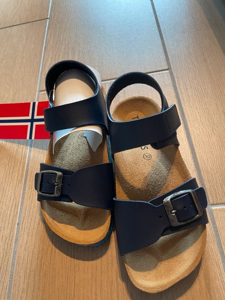 Trollkids Sandalen neu Originalkarton Größe 30 in Berlin