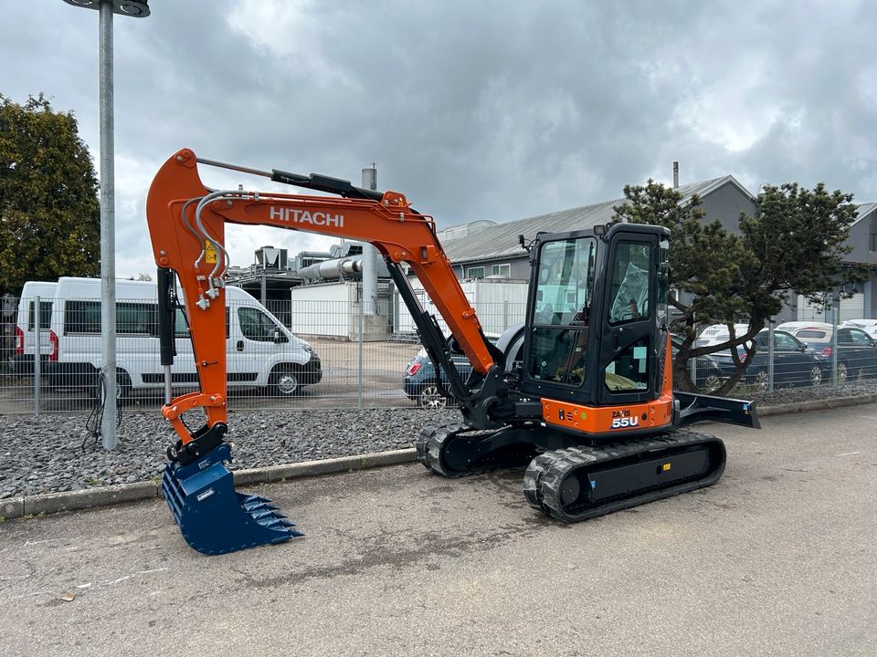 HITACHI ZX55U-6 CLR Kompaktbagger - NEU mit HS03 SW & Sieblöffel in Remshalden