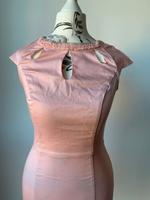 Wunderschönes Kleid mit Perlen und tollem Ausschnitt! NEU! Gr.32 Hessen - Nidderau Vorschau