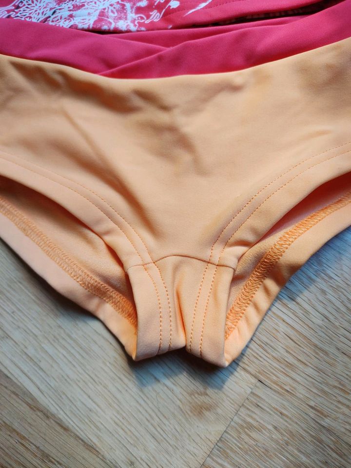 O'Neill Bikini Tankini Gr. 140 in München