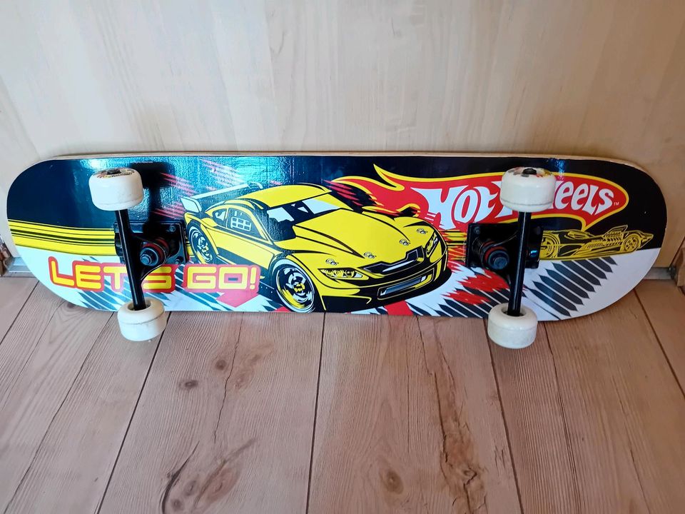 Skateboard von HOT WHEELS, 78 x 20 cm in Hannover
