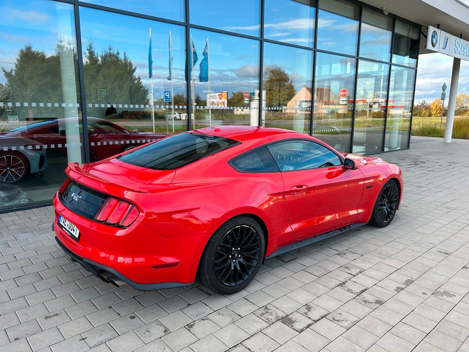 Ford Mustang GT V8 Original aus erster Hand in Dresden