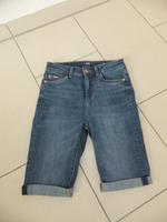 kurze Jeans Bermuda Gr. 34 Skinny neu Bayern - Barbing Vorschau