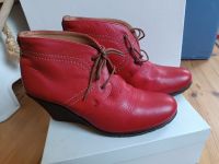 SPM Stiefelette, rot, 7 cm Keilabsatz, Gr. 40 Berlin - Tempelhof Vorschau