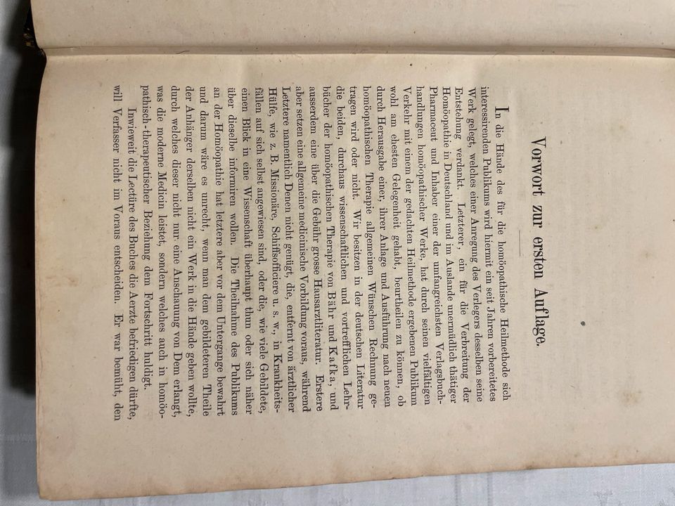 Lehrbuch der Homöopathischen Therapie in Halle