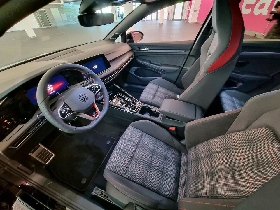"Miet mich" VW Golf GTI 8 "2024" günstig selber fahren ... in Essen