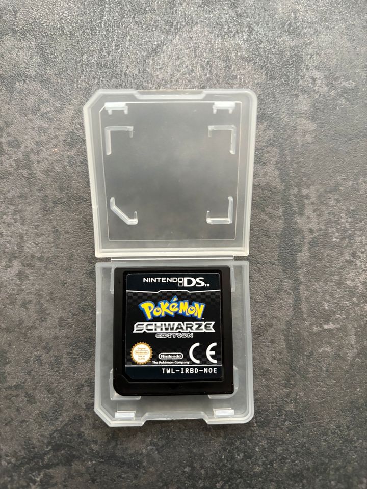 Nintendo DS Pokémon Schwarze Edition in Rheinberg