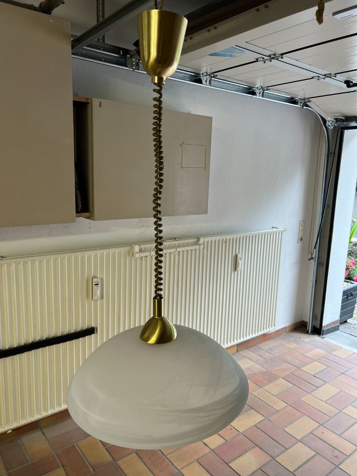 Wohnzimmer/Esszimmerlampe / Deckenlampe mit Glas satiniert - Gold in Gräfenberg