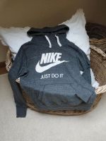 Nike * Hoody / Pullover * Gr. M Niedersachsen - Bodenfelde Vorschau