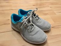 Nike Turnschuhe Gr 35 / 35,5 (Sneaker Sportschuhe Hallenschuhe) Dortmund - Innenstadt-West Vorschau