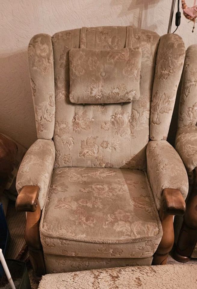 Sofa mit Sessel verschenken in Lemgo