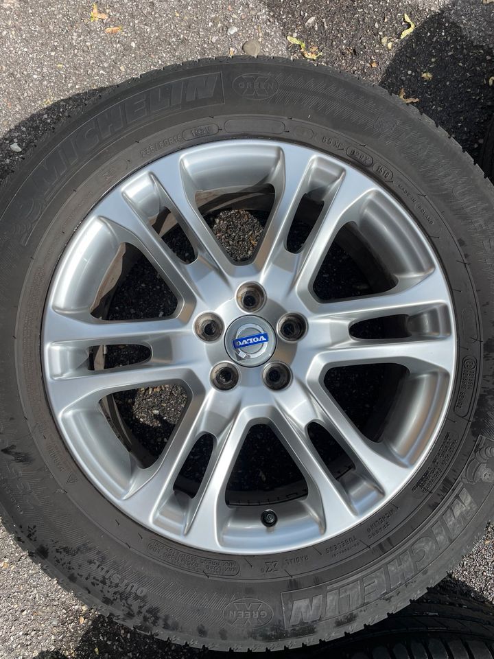 Volvo XC60 Sommerreifen 235/60/18 Michelin in Rastatt