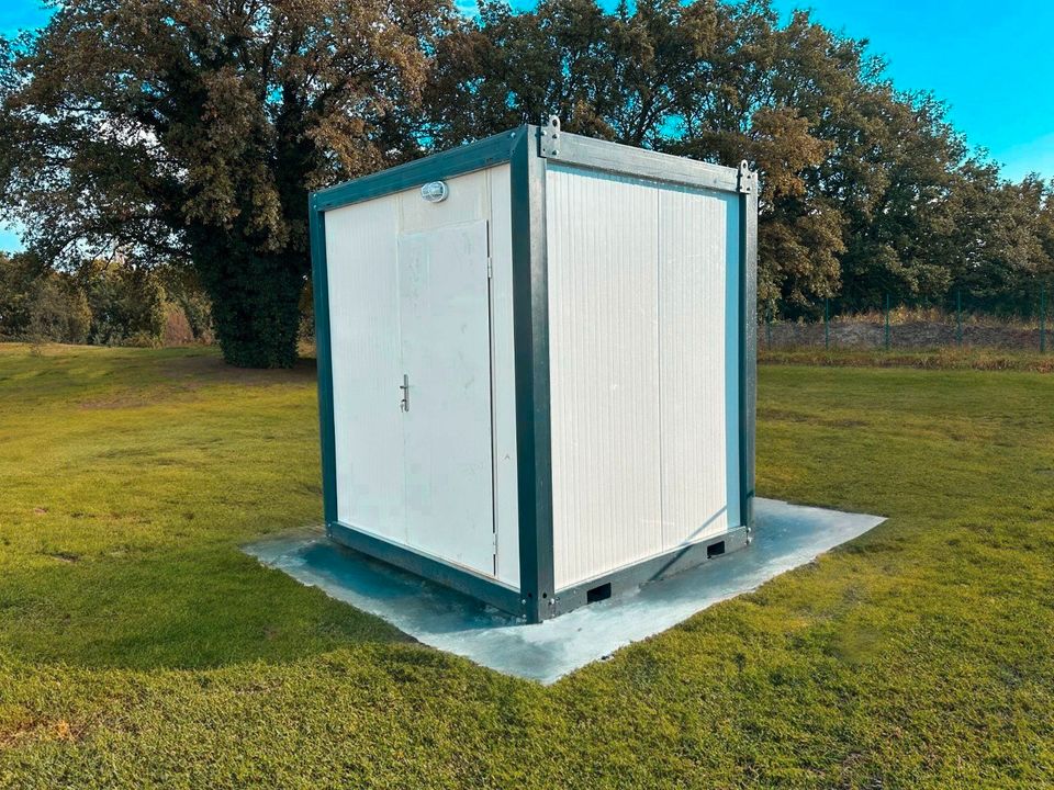 Sanitärcontainer | WC Container | Toilettencontainer | Mobile Sanitäranlage | 2,10m x 2,40m in Mannheim