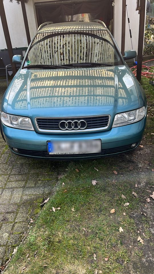 Audi A4 Kombi an Bastler in Großenkneten