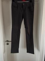 S. Oliver Jeans,  grau Größe 40, neu Sachsen - Weißenborn Erzgebirge Vorschau