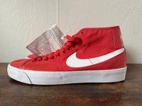 Nike SB Blazer Mid SAMPLE Sneaker Rot Gr. 42.5 / US 9 Hessen - Hanau Vorschau