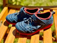 Blaue Crocs Badeschuhe Gr. C 13/30-31 Thüringen - Wichtshausen Vorschau
