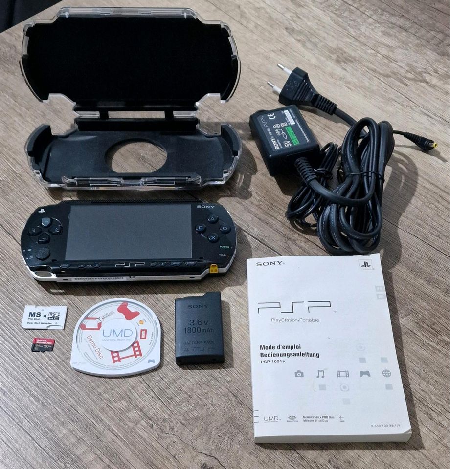 Sony PlayStation Portable PSP 1004 mit CFW in Ahlen