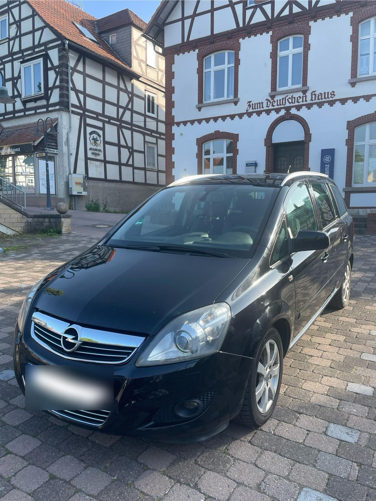 Abbildung des Autos Auto Opel Zafira 2010