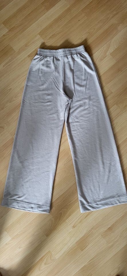 Damen / Mädchen weite Joggpants von H&M Gr.XS (34) in Köln