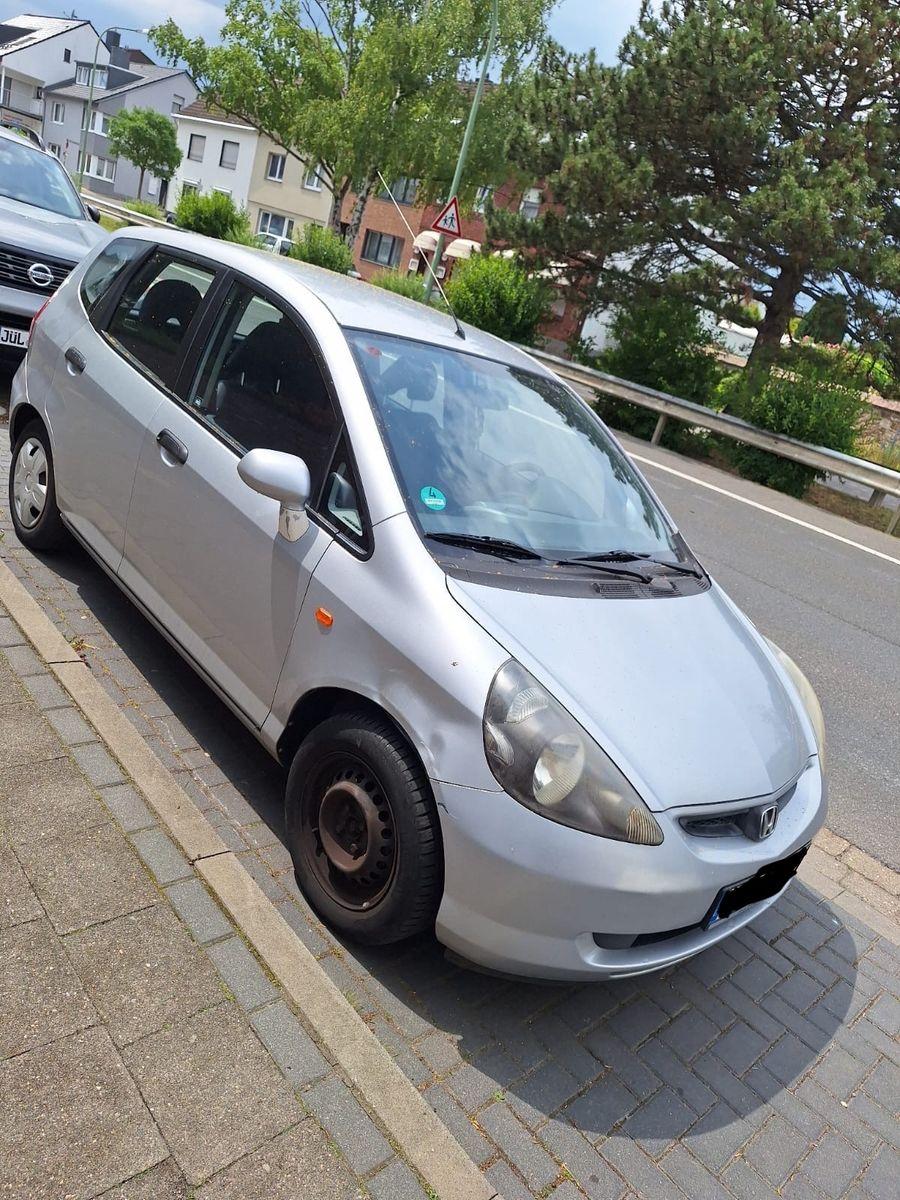 Abbildung des Autos Honda Jazz 1.4 i-DSI LS …