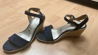 Tamaris Plateauabsatz Schuhe Sandalen 38 böau dunkelblau Nordrhein-Westfalen - Monheim am Rhein Vorschau