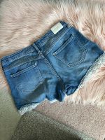 Verkaufe eine Jeans Shorts von H&M Stuttgart - Stammheim Vorschau