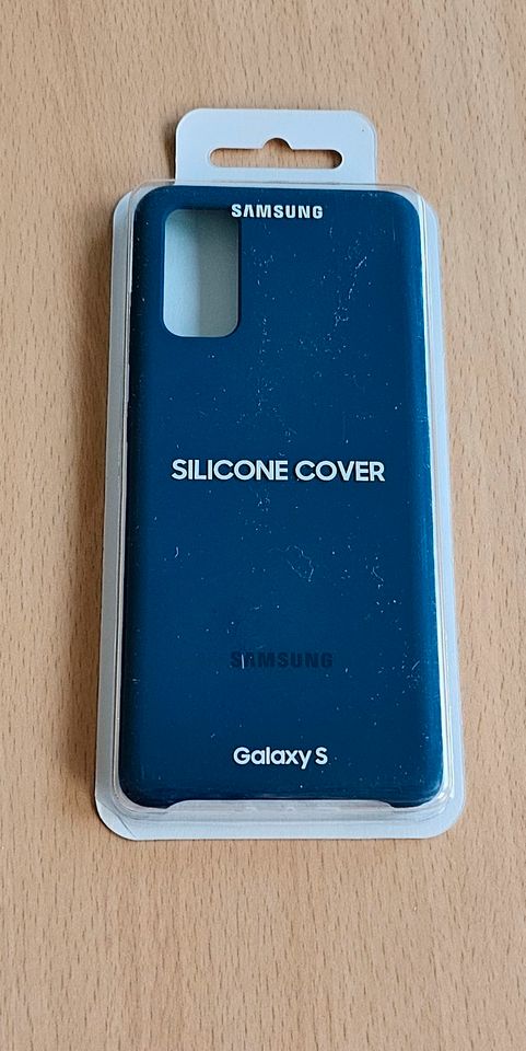 Samsung S20 (OVP) Silikon “Silicone Cover” Schwarz/Grau/Navy/Sky in Duisburg