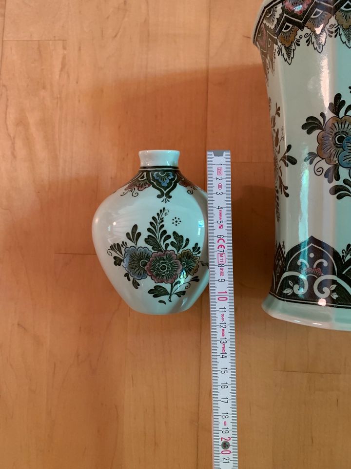 2 Vasen Villeroy & Boch Paon Serie Pfau floral mint grün in Krefeld