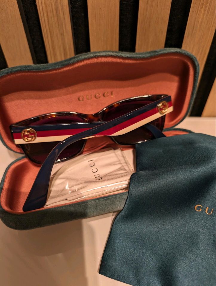 Sonnenbrille Gucci, Guess in Lübeck