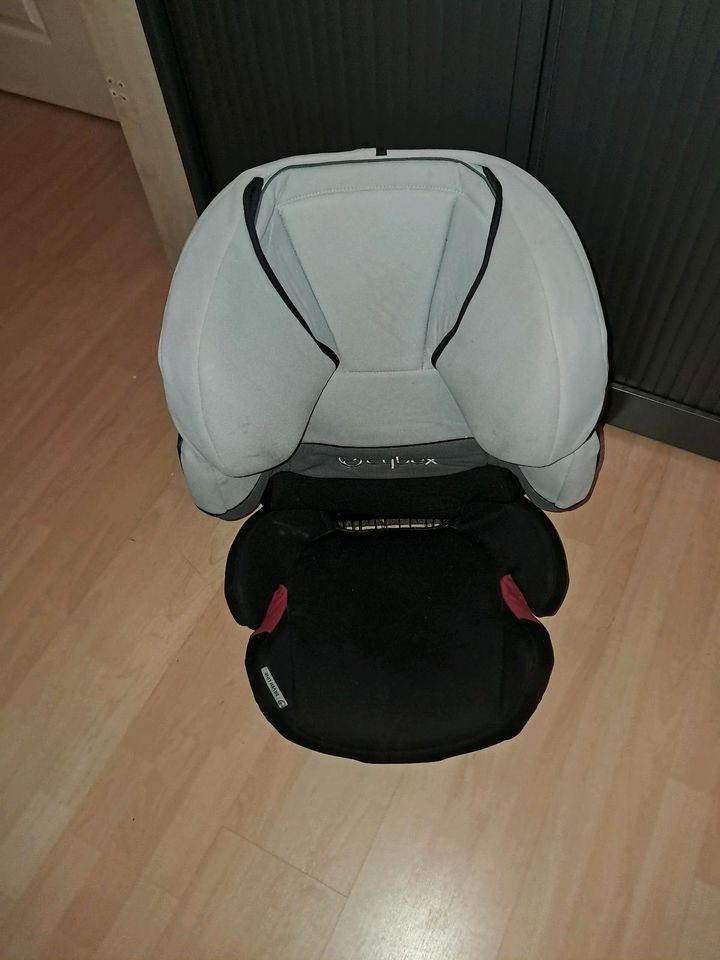 Cybex Auto Kindersitz mit Isofix in Bispingen