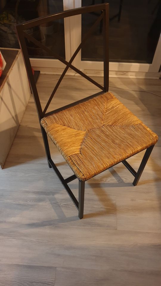 Stuhl Ikea hochwertig robust Stahl Korb in Husum