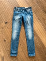Super coole Jeans von Esprit, neuwertig, Gr. 28/32, skinny Schleswig-Holstein - Bovenau Vorschau