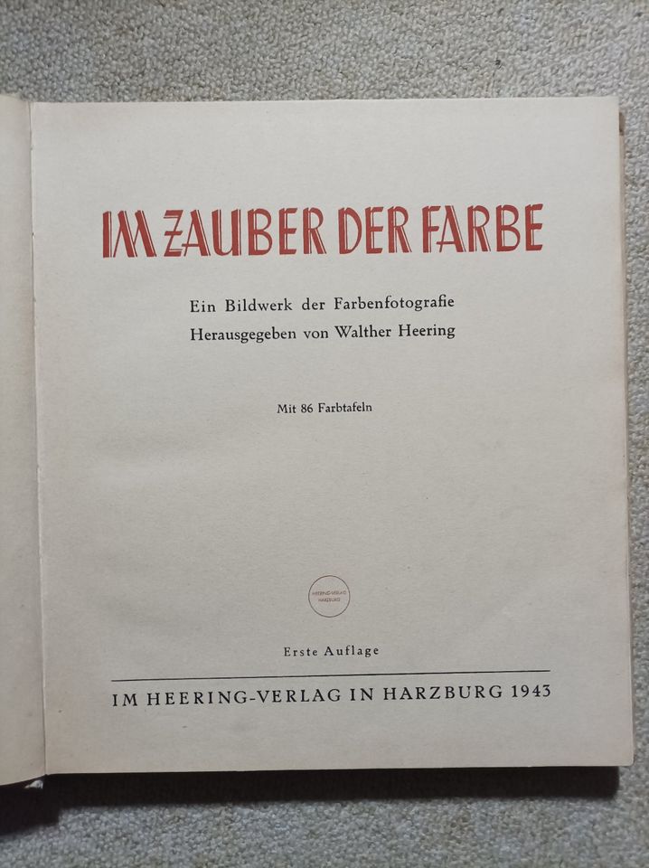 Buch-Im Zauber der Farbe für 13,99 € inkl. Versand in Merseburg