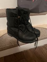 NVA Bundeswehr Stiefel alt gr. 28 / 42 Brandenburg - Ahrensfelde Vorschau