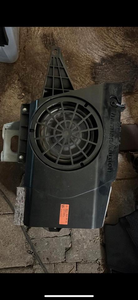 W211 S211 E-Klasse Harmann Kardon Soundsystem Set Lautsprecher in Bretzenheim