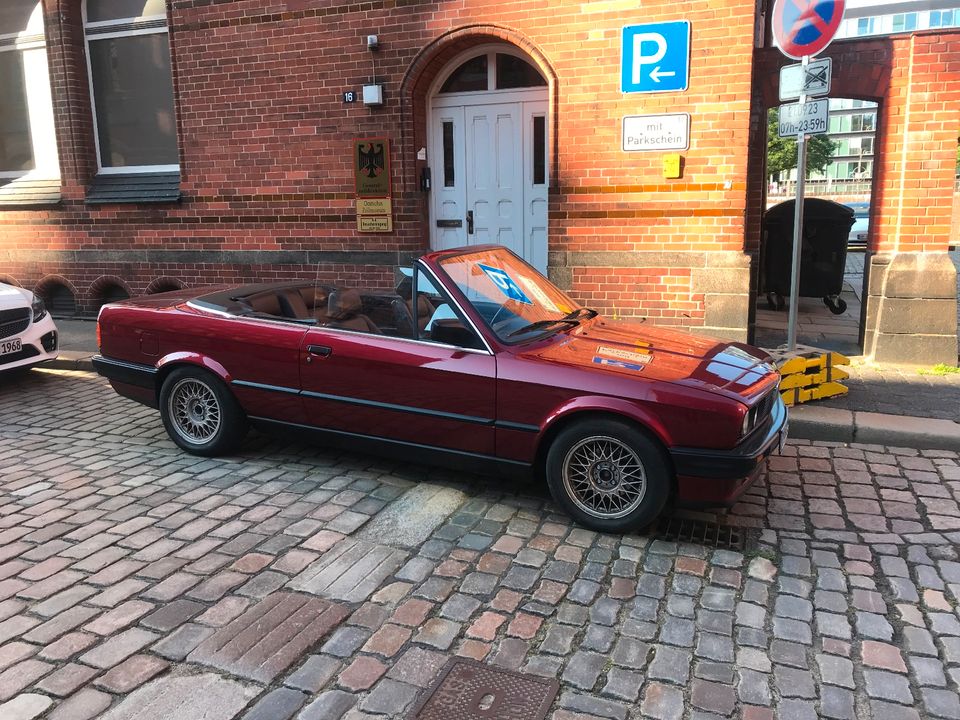 BMW E30 Cabrio in Hamburg