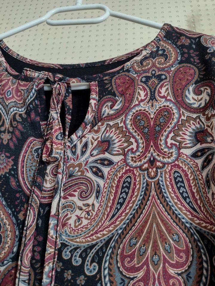 Kleid Damen XS S 34 36 bunt Paisley- Muster Herbsttöne Only in Braunweiler