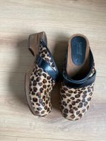 Damen Clogs, Schuhe mit Leomuster von Sanita in Größe 38 Kreis Pinneberg - Wedel Vorschau