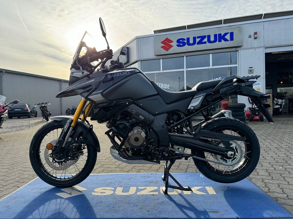 Böwadt-und-Hansen-217-Suzuki-DL-1050-DE-V-Strom-schwarz in Handewitt